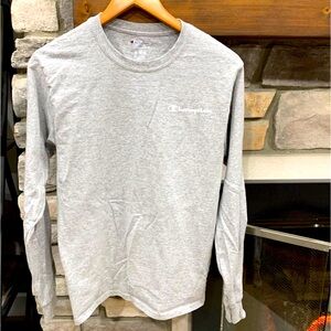 Men’s grey Champion size S shirt